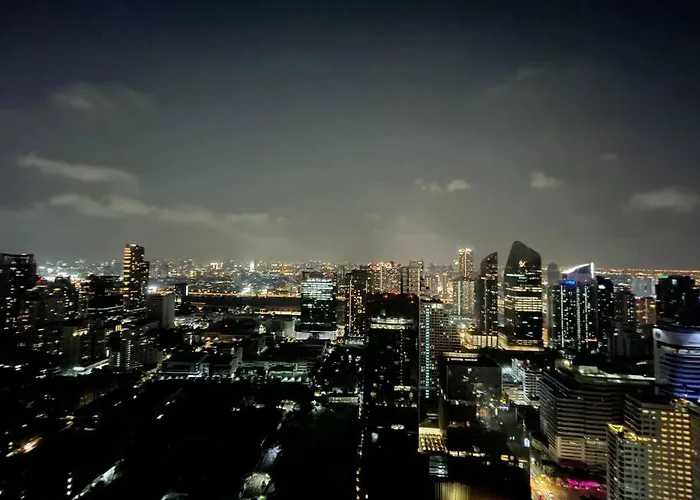 Ultimate Luxurious In Prime Asoke Apartment