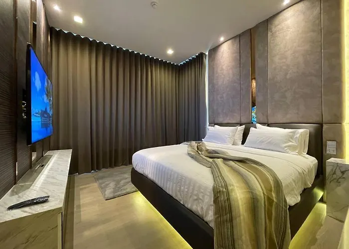 Ultimate Luxurious In Prime Asoke