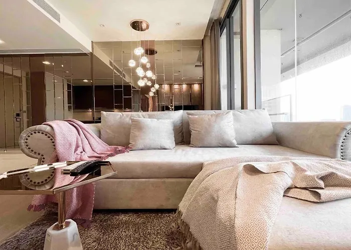 Apartment Ultimate Luxurious In Prime Asoke *